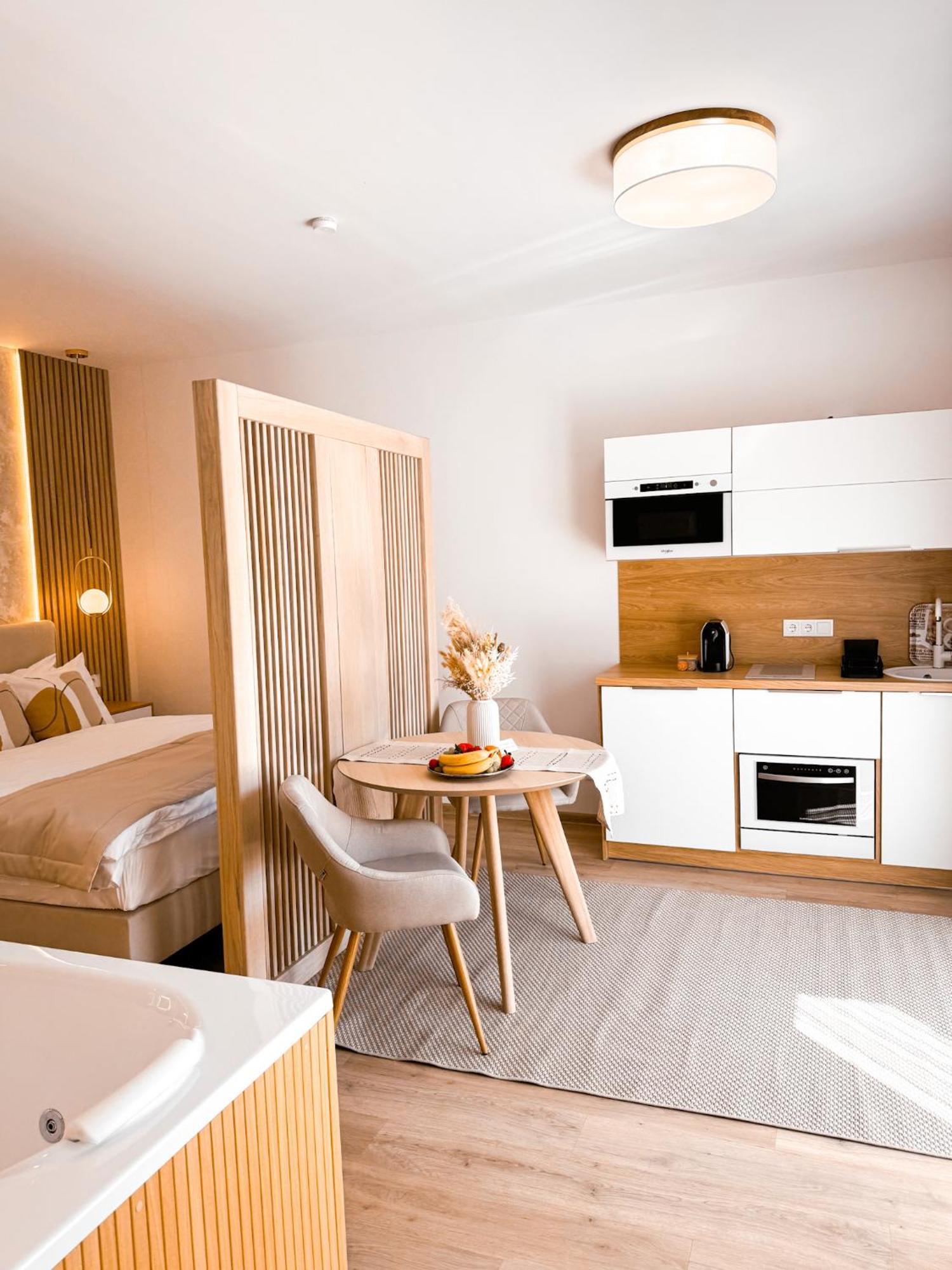 Twin Premium Apartman Tihany Luaran gambar